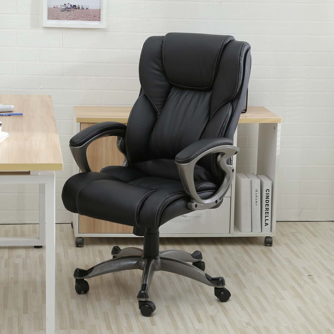 Black Ergonomic Executive PU Leather High Back Office Chair