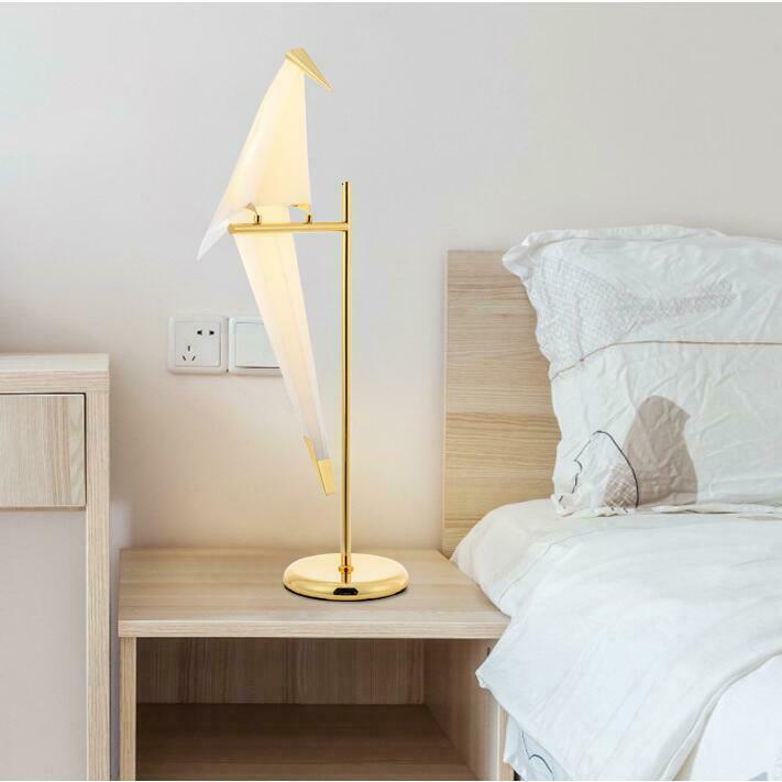 Iron Swing Origami Bird LED Table Lamp 4
